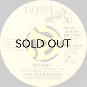 画像1: VICKI SUE ROBINSON / DAYLIGHT (45's) (PROMO) (1)